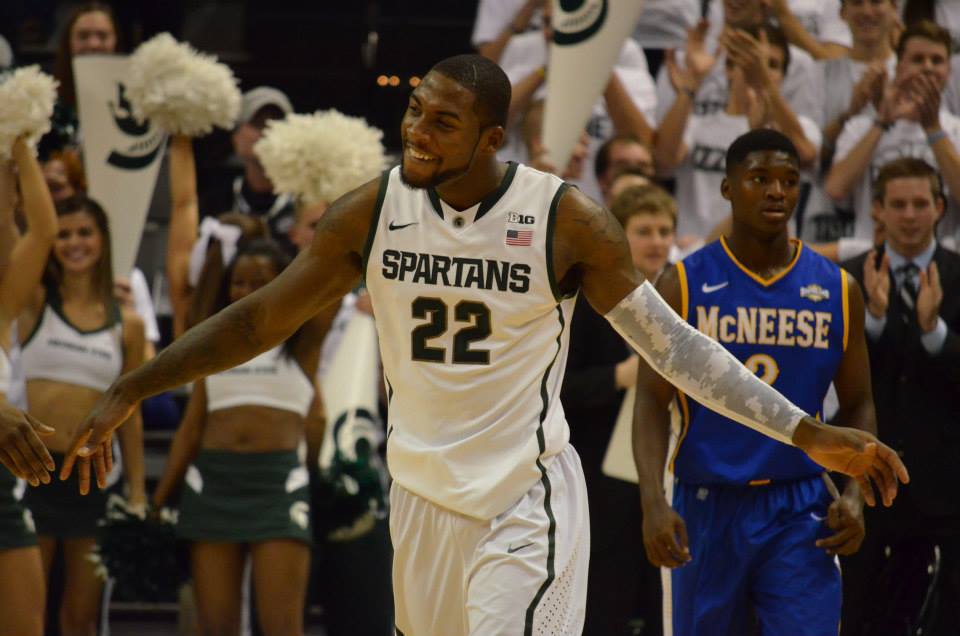 Spartans Survive Crimson, Advance to Sweet&nbsp;Sixteen